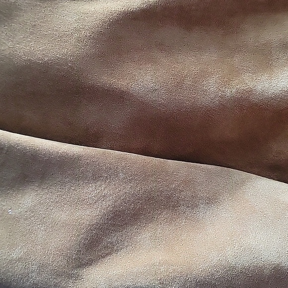 New Chico's Design Tan/Camel 100% Leather lined maxi fit and flare skirt Size 1 - Picture 2 of 2